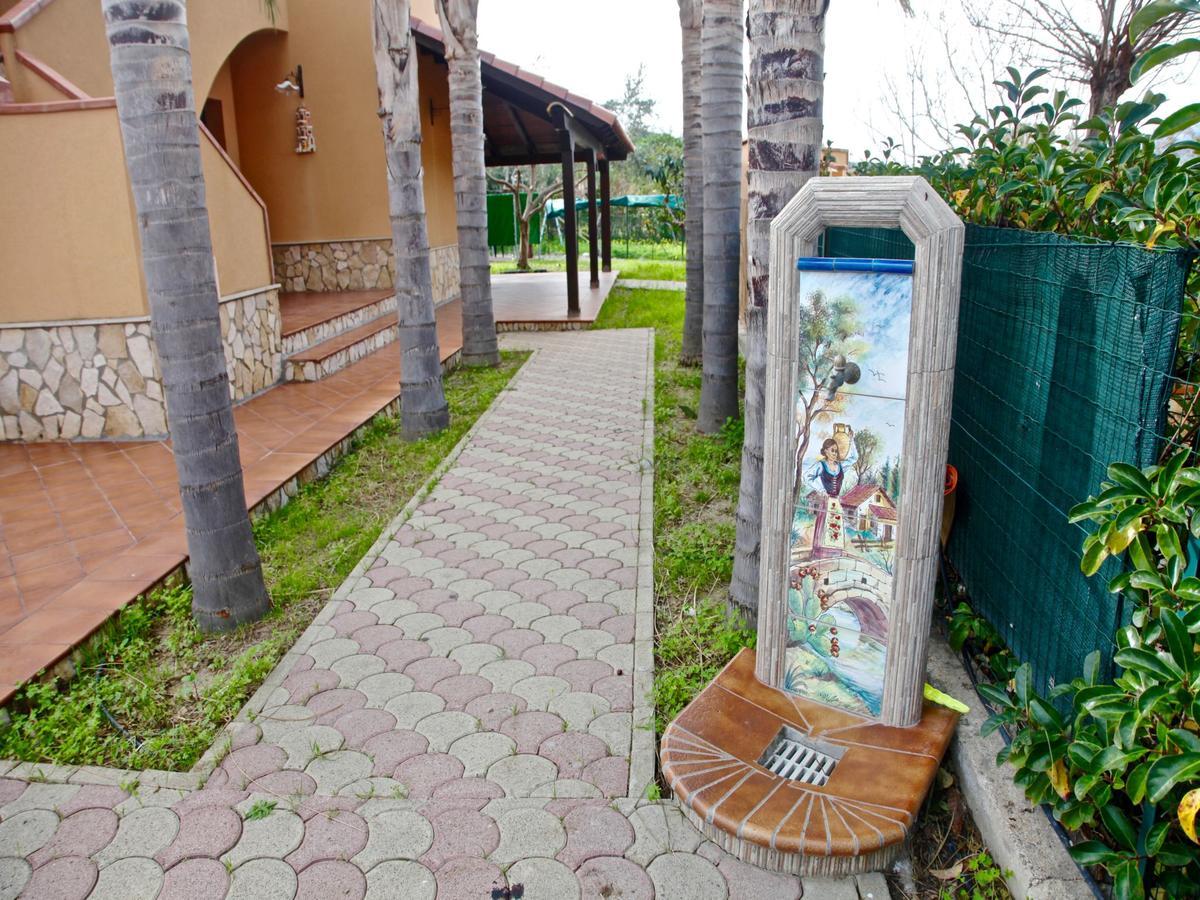 Villa Torre Roccella Campofelice Di Roccella Exteriér fotografie